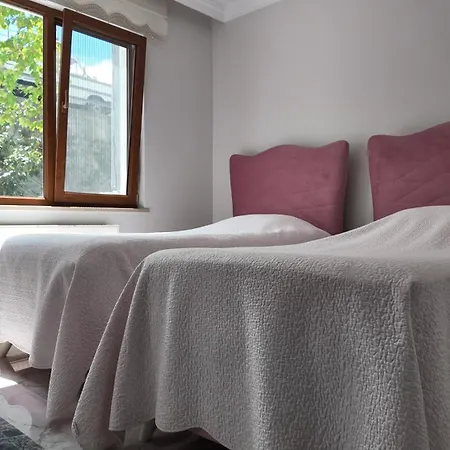 Mermaid Apartment